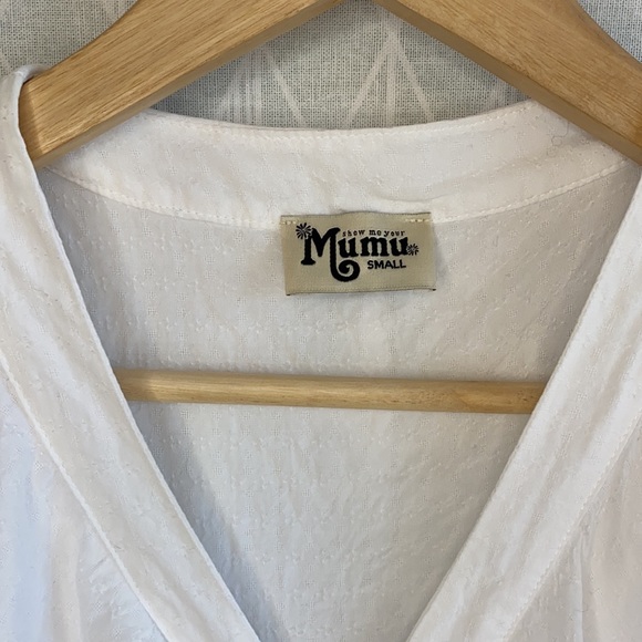 Show Me Your MuMu Treasure Lace Up Top - Picture 6 of 7